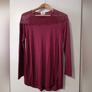Old Navy Burgundy Lace Yoke Tunic